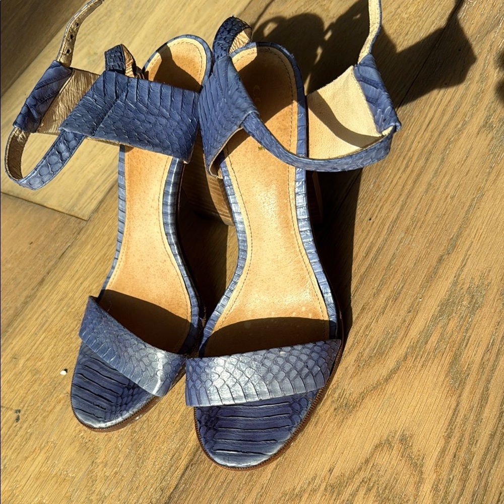 Nearly New Coach Blue Strappy Sandals